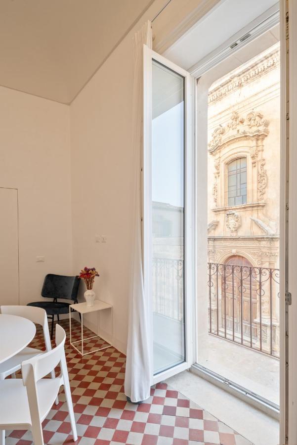 Casa Ruiz Suites Noto Exterior photo